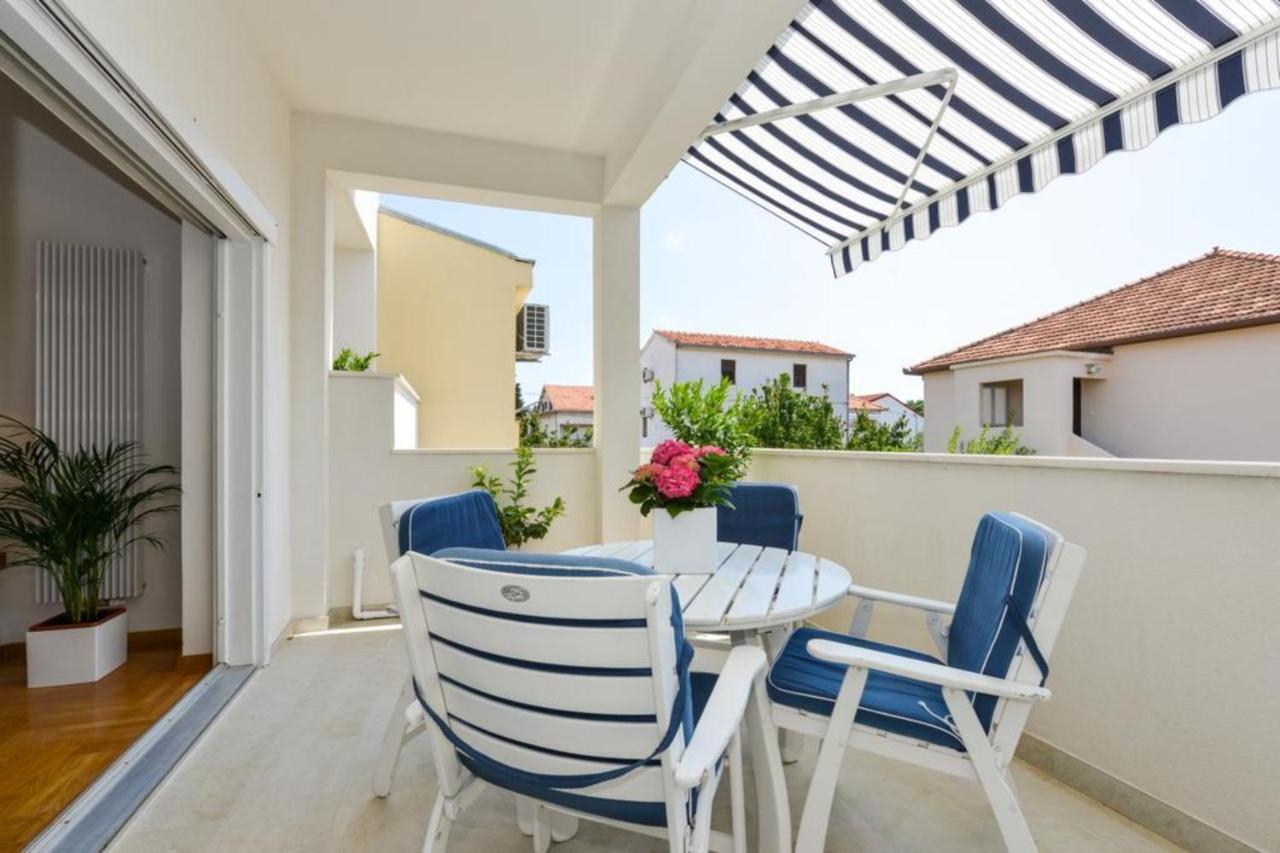 Spacious Chic Residence Zara Esterno foto