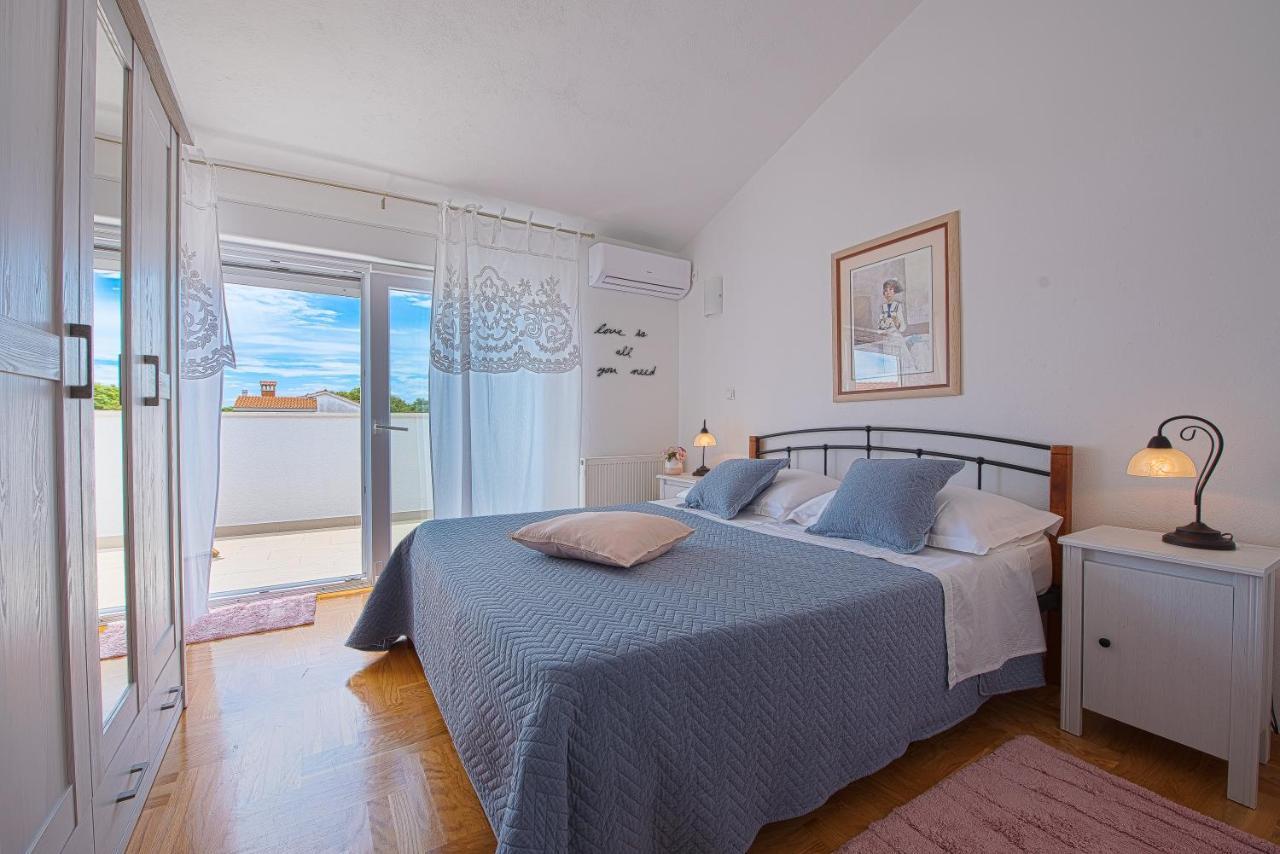 Spacious Chic Residence Zara Esterno foto