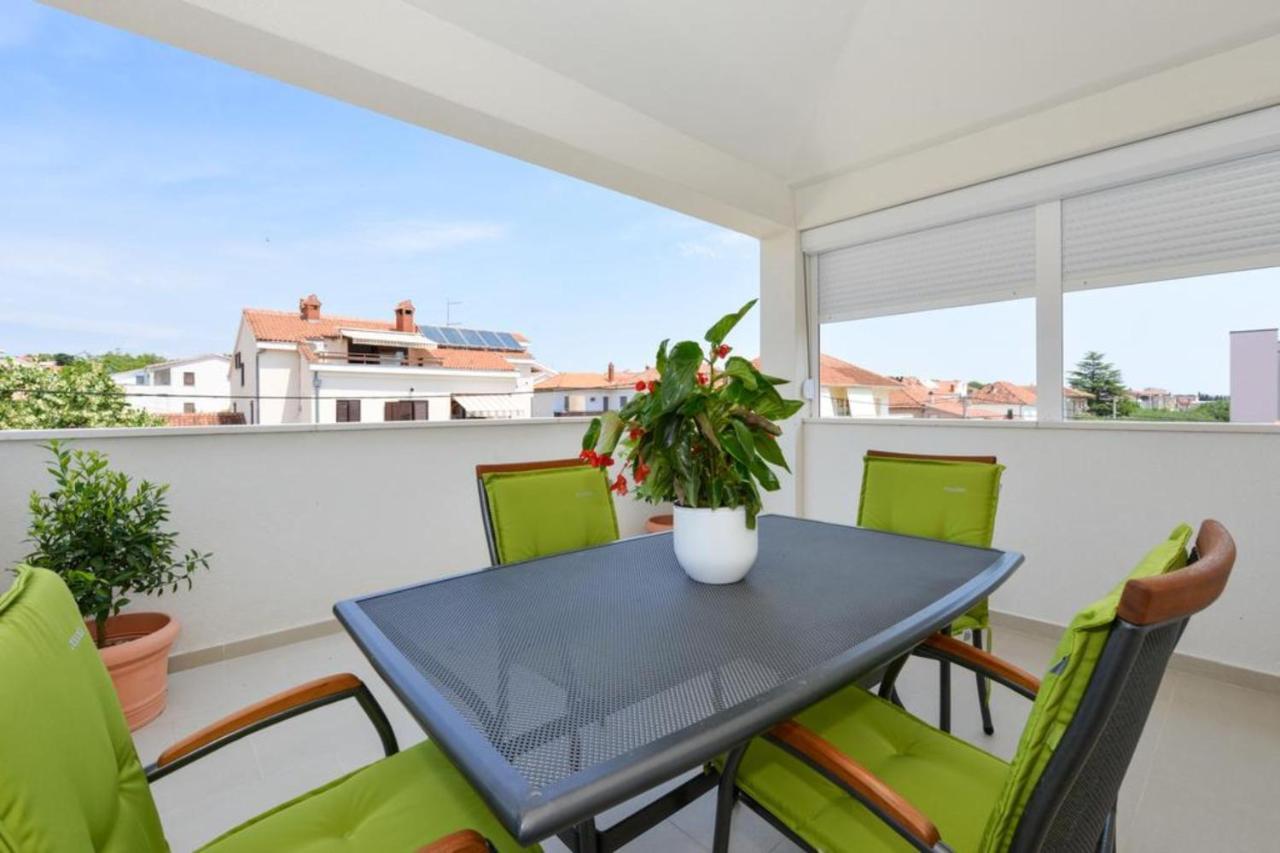 Spacious Chic Residence Zara Esterno foto