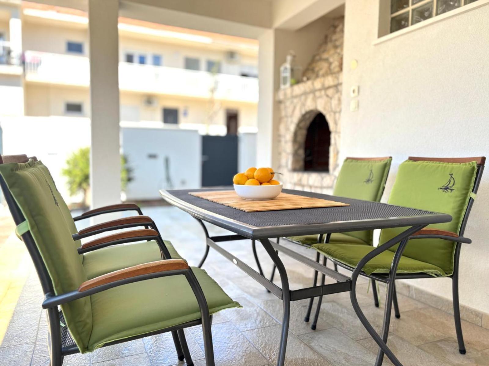 Spacious Chic Residence Zara Esterno foto